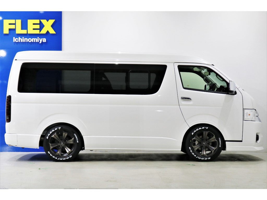 足回りは乗り心地も考慮して２インチローダウンブロックキットを新品で装着しております！