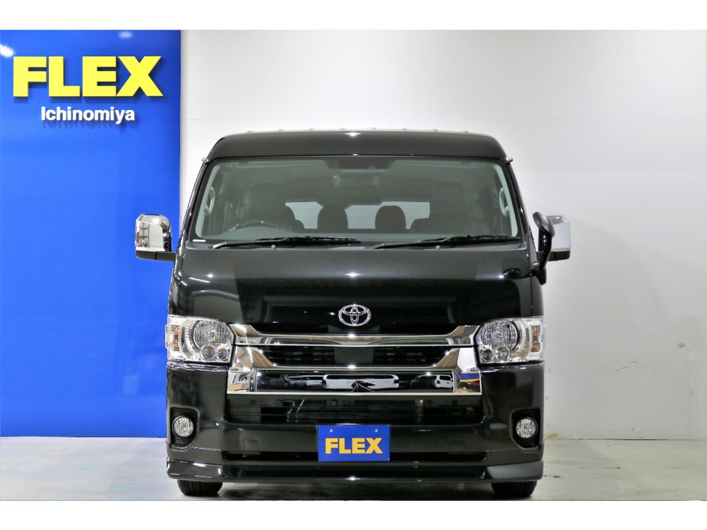 FLEXオリジナルパーツを多数装着！