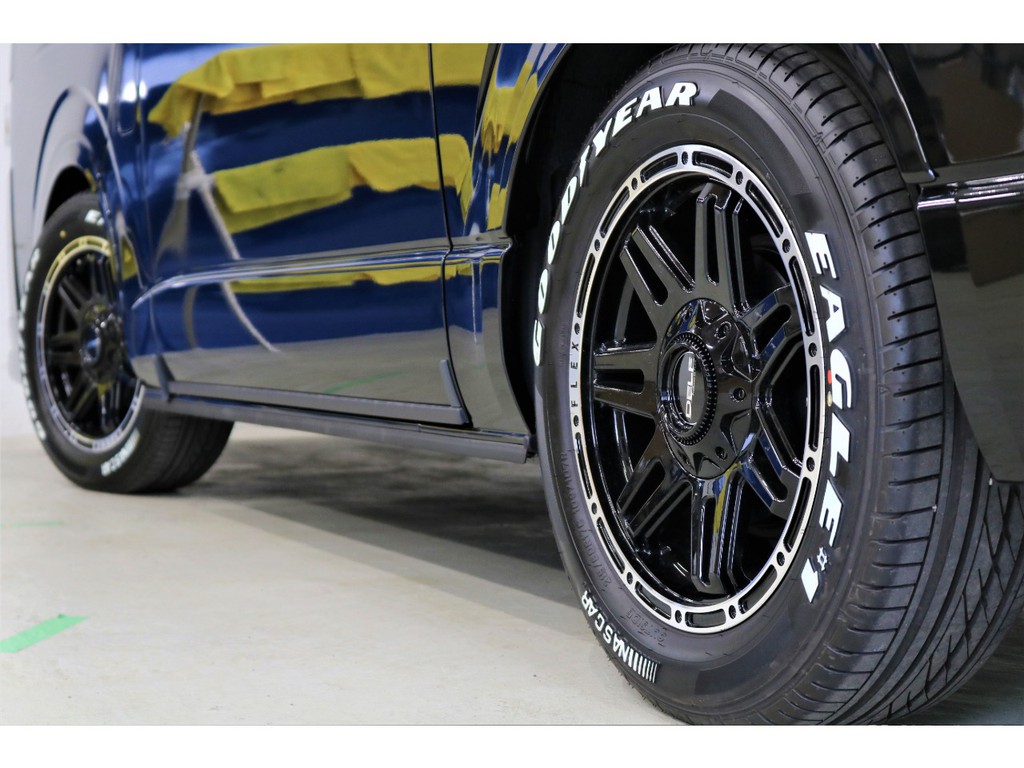 Goodyear　NASCARタイヤをあわせております!!!!