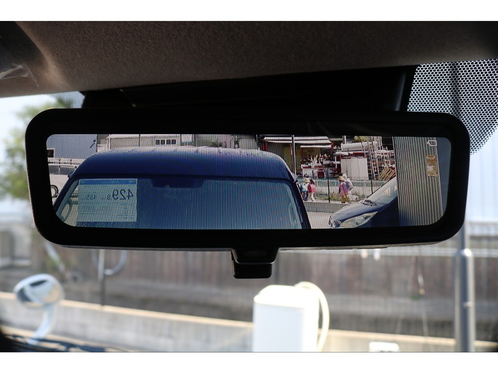 メーカーオプション：デジタルインナーミラー