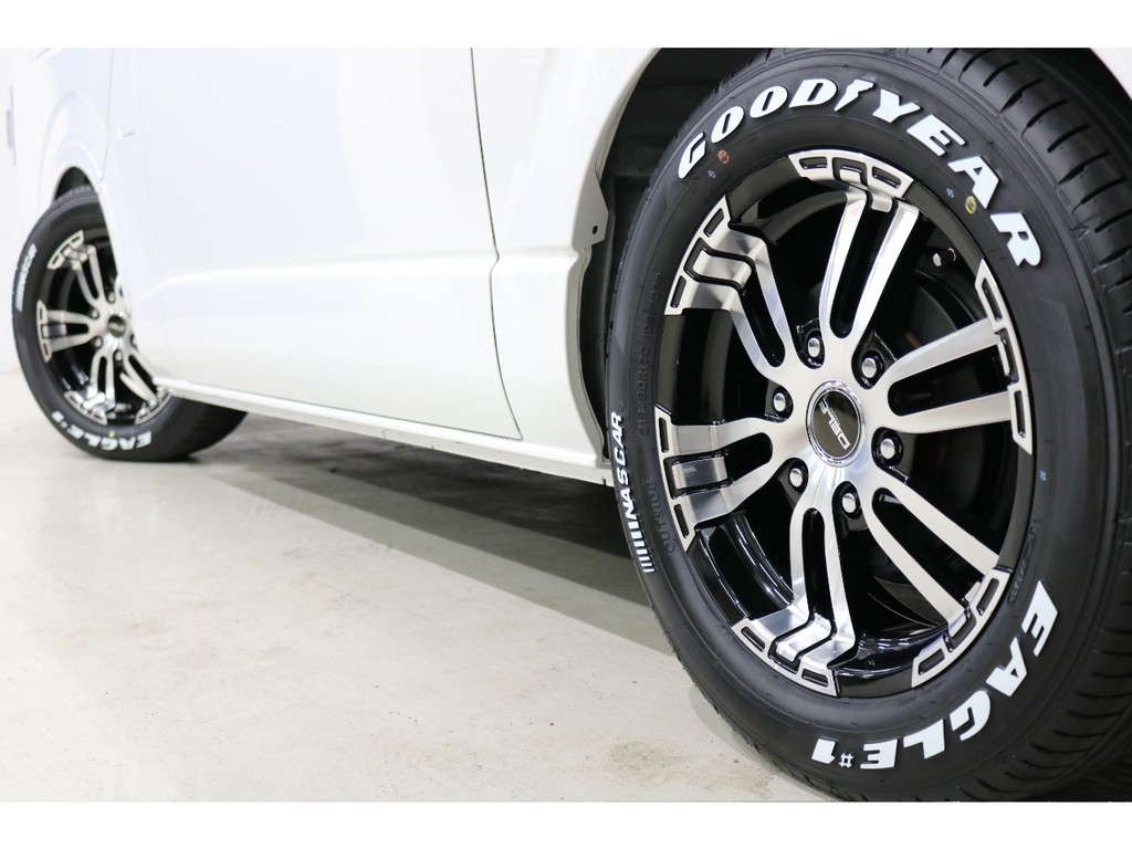 Goodyear　ホワイトレタータイヤ！