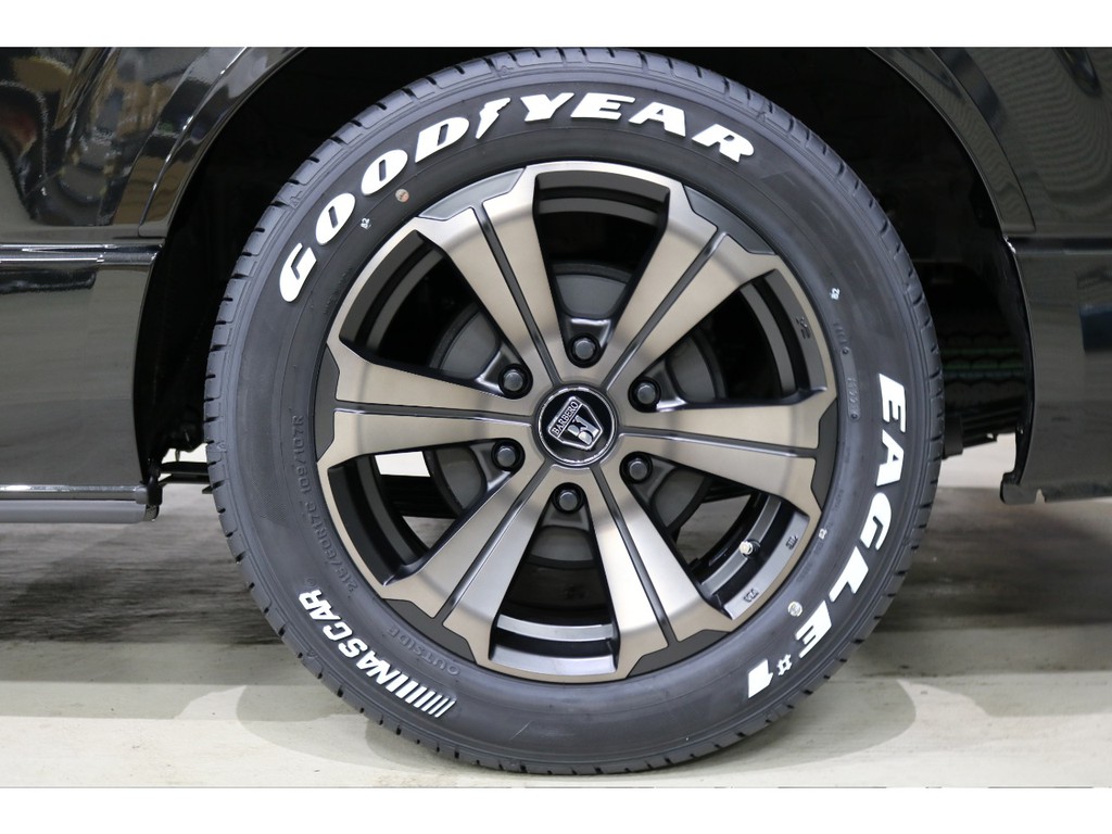 FLEXオリジナルカラーリング　バルベロ　アーバングランデ　17インチAW