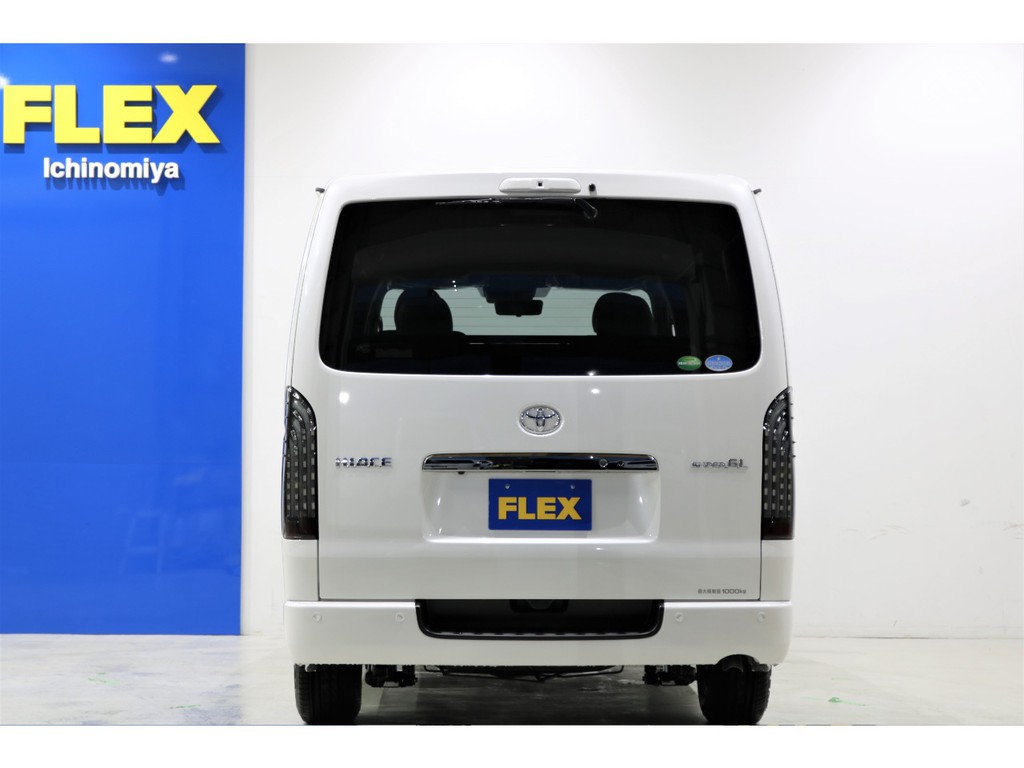 FLEXランクルハイエース一宮店！！国道２２号線沿いの広々店舗！！お問い合わせは、0586777753まで