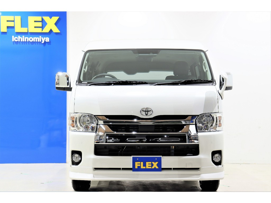 ＦＬＥＸではお客様に気に入って頂ける1台をご提案できるよう多数カスタムパーツをご用意させてい頂いております！
