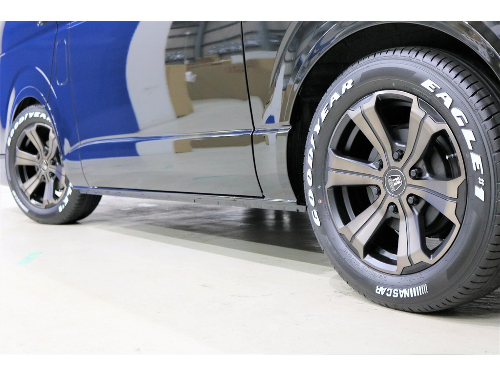 合わせるはGoodyear　NASCARタイヤ！