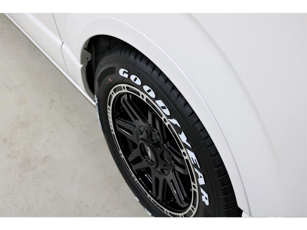 オリジナル「DelfinoLine」オーバーフェンダー！車検対応で25ｍｍダウンルックとなるのが特徴です！