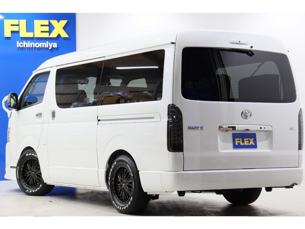 車両・カスタムパーツ多数魅力的な商品をご用意させてい頂いておりますので是非1度足を運んでみてください