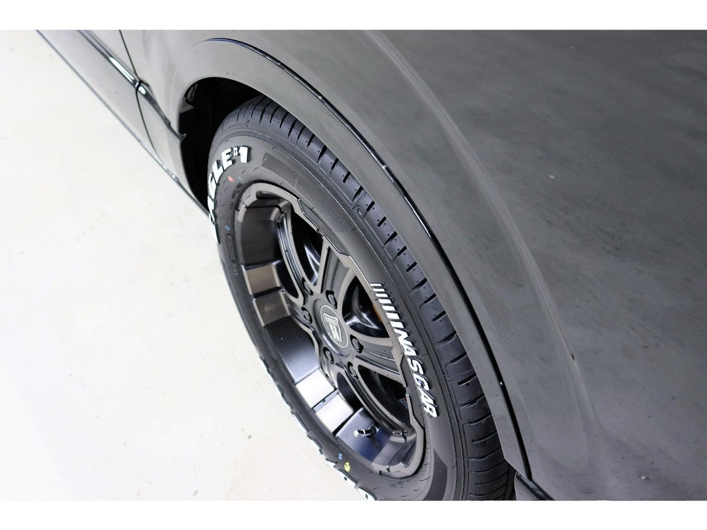 オリジナルオーバーフェンダー装着で車検対応です