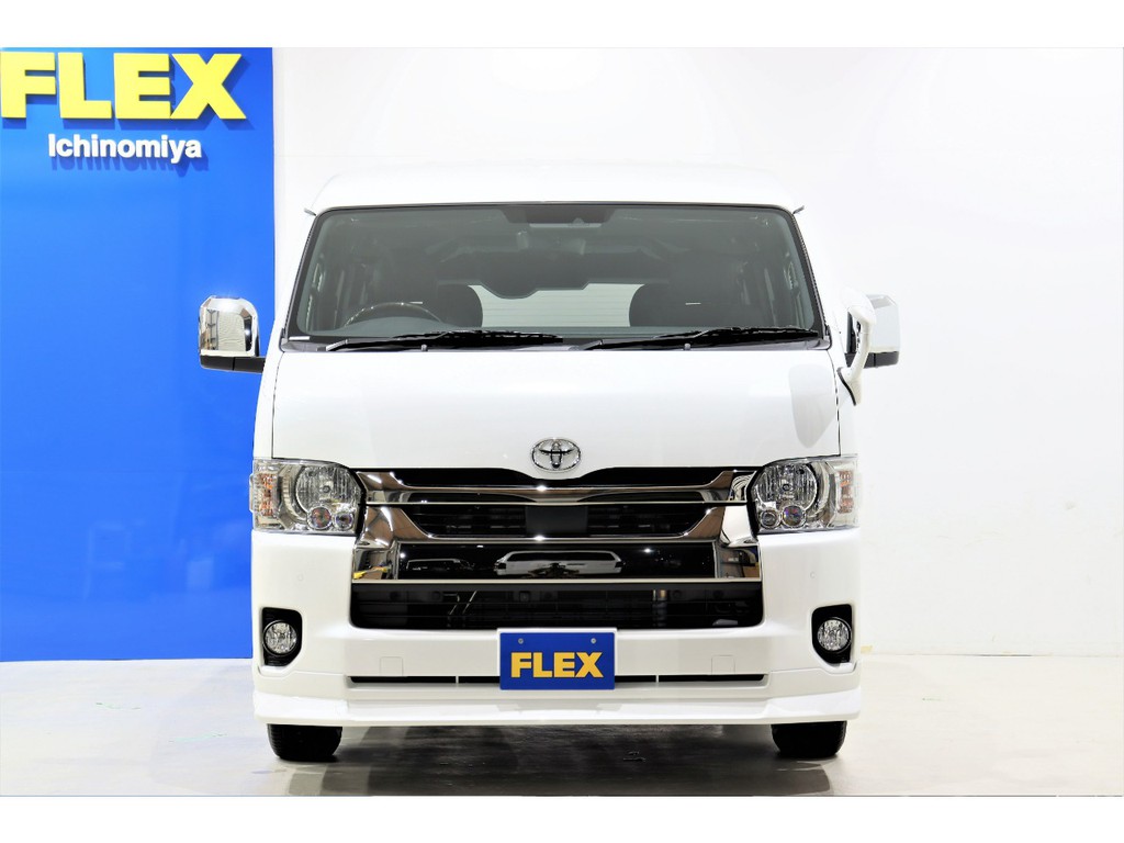 FLEXオリジナルパーツを多数装着！