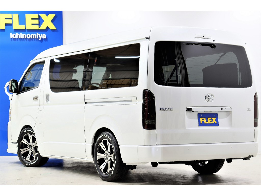 FLEXランクルハイエース一宮店！！国道２２号線沿いの広々店舗！！お問い合わせは、0586777753まで