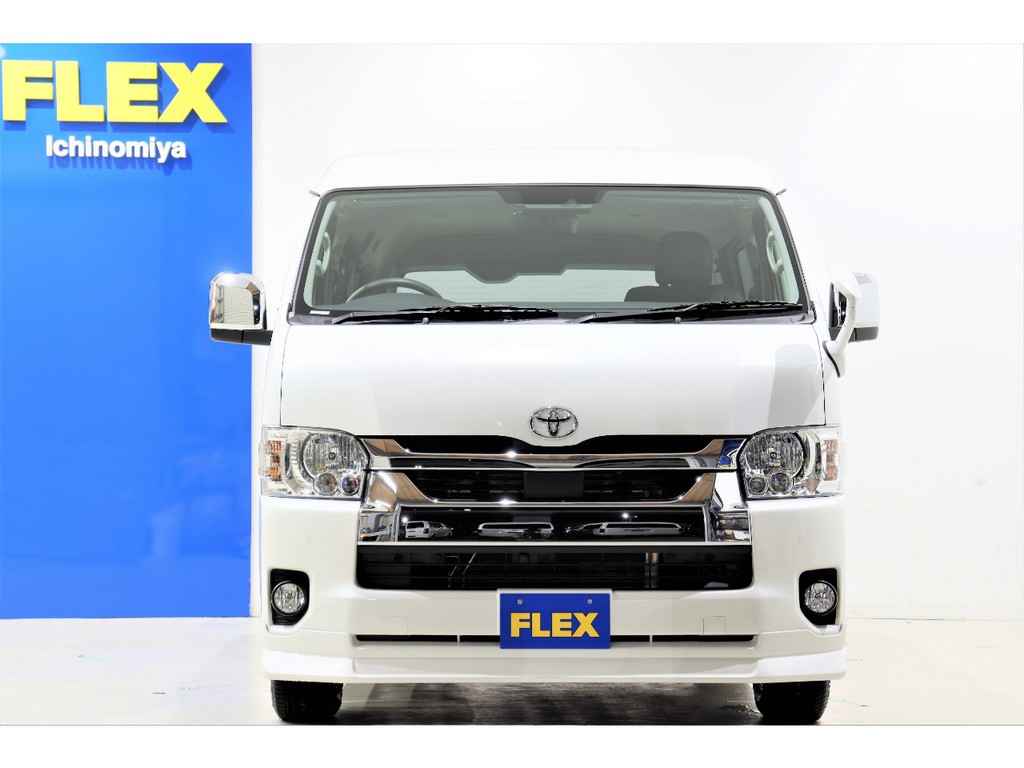 ＦＬＥＸではお客様に気に入って頂ける1台をご提案できるよう多数カスタムパーツをご用意させてい頂いております！
