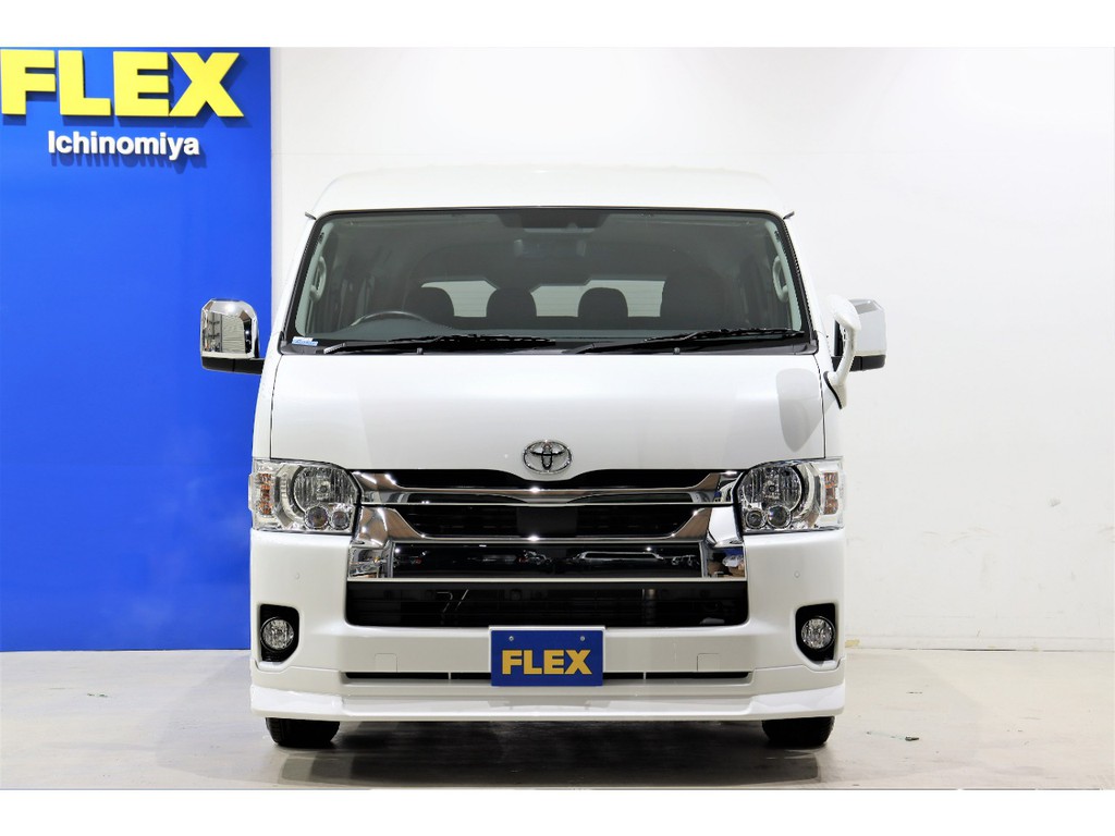 ＦＬＥＸではお客様に気に入って頂ける1台をご提案できるよう多数カスタムパーツをご用意させてい頂いております！