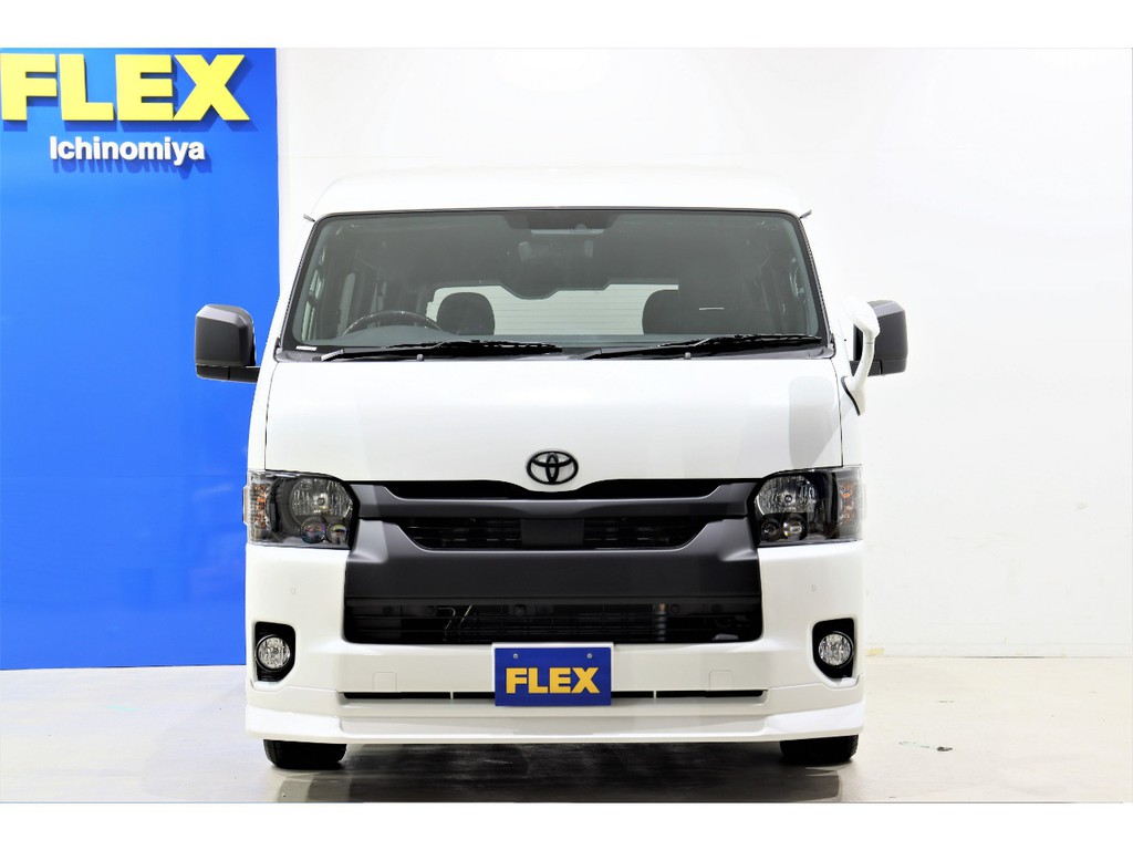 FLEXオリジナルパーツを多数装着！