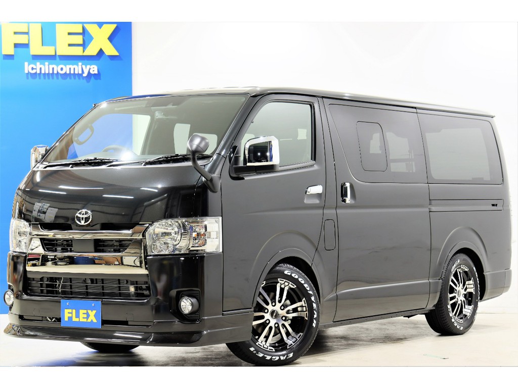 新車ハイエースVダークプライムⅡの入庫です♪