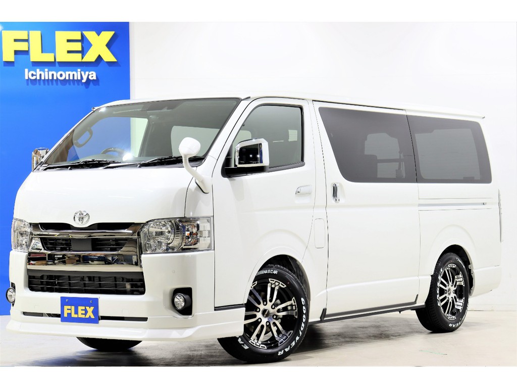 ハイエースバン　ダークプライムⅡ　4WDをベースにフレックスオリジナルパーツでカスタムさせて頂きました