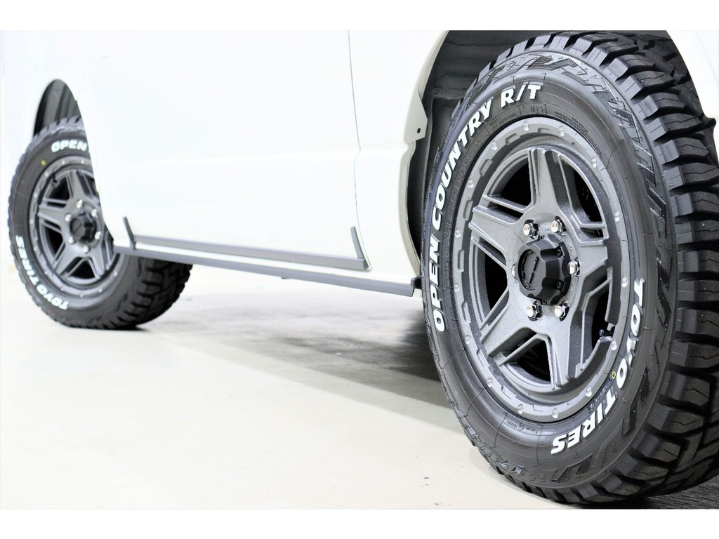 ＴＯＹＯオープンカントリータイヤをチョイス