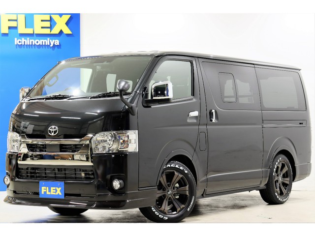 新車ハイエースVダブルナビベットキットパッケージの入庫です