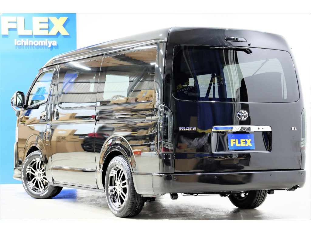 FLEXランクルハイエース一宮店！！国道２２号線沿いの広々店舗！！お問い合わせは、0586777753まで