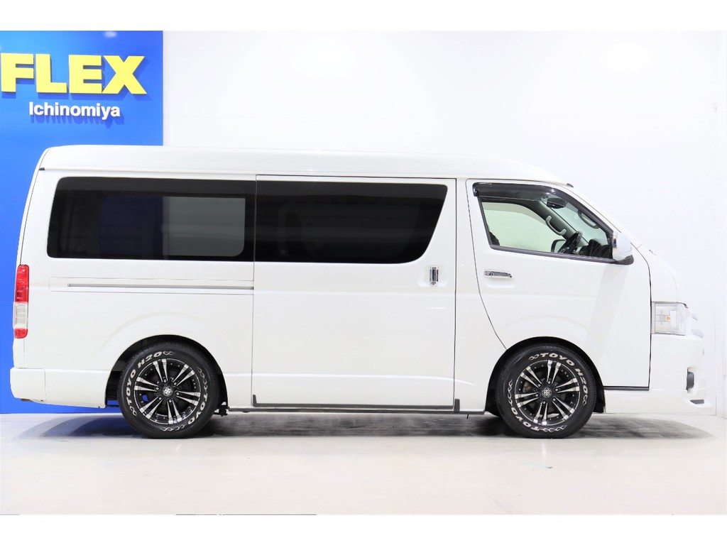 メーカーオプション多数！1台限りの中古車両です♪