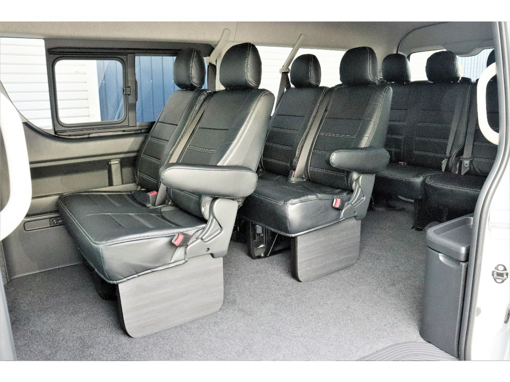 全席オリジナルシートカバー