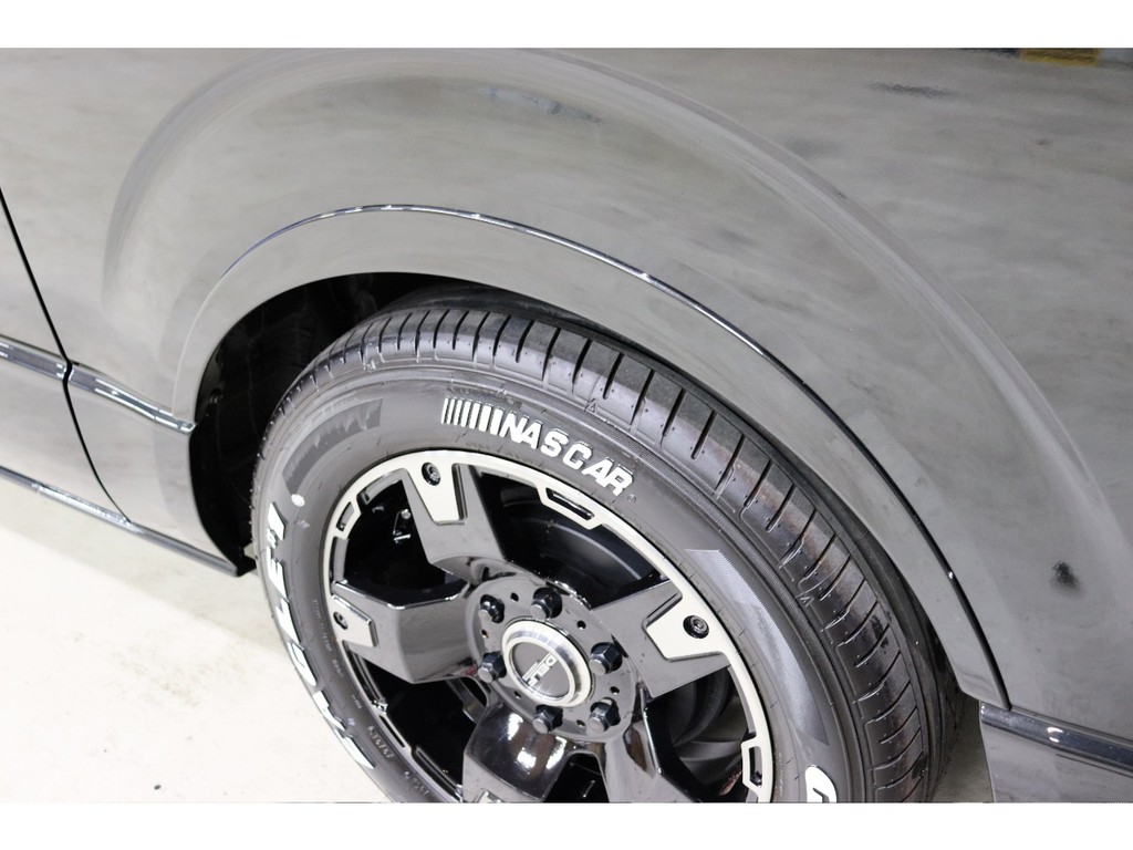 オーバーフェンダー装着で車検対応です