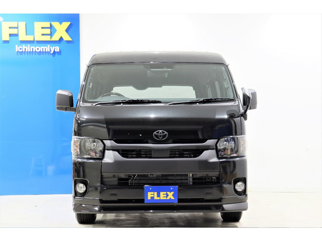FLEXオリジナルパーツを多数装着！