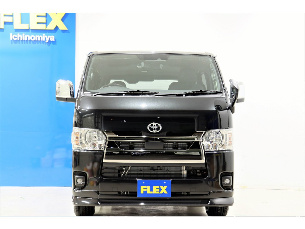 外装をFLEXオリジナルパーツでそろえた一押しの一台です！