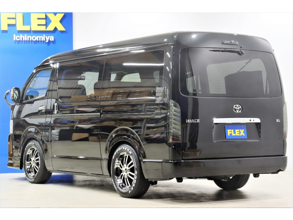 車両・カスタムパーツ多数魅力的な商品をご用意させてい頂いておりますので是非1度足を運んでみてください