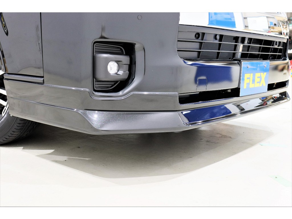 オリジナルフロントリップスポイラー付き