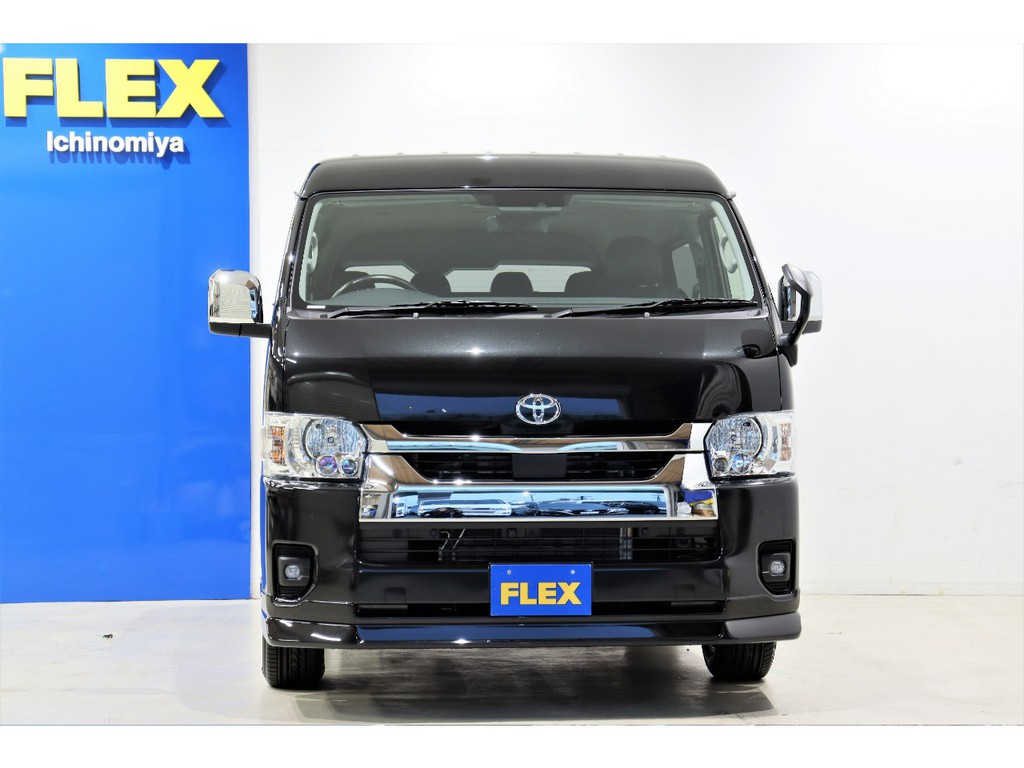 ＦＬＥＸではお客様に気に入って頂ける1台をご提案できるよう多数カスタムパーツをご用意させてい頂いております