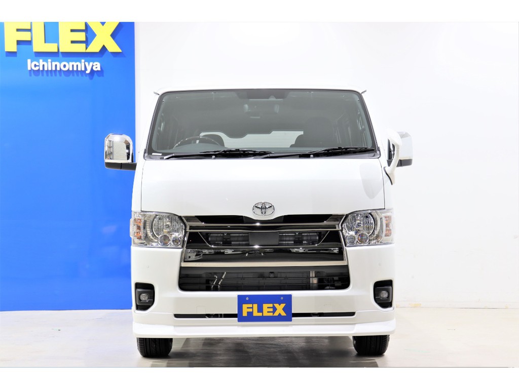 外装をFLEXオリジナルパーツでそろえた一押しの一台です！
