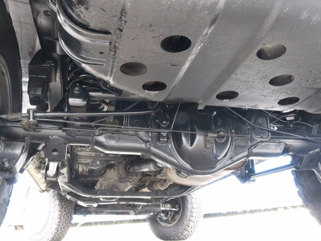 下回り高圧洗浄後、防錆パスター仕上げでのご納車となります！