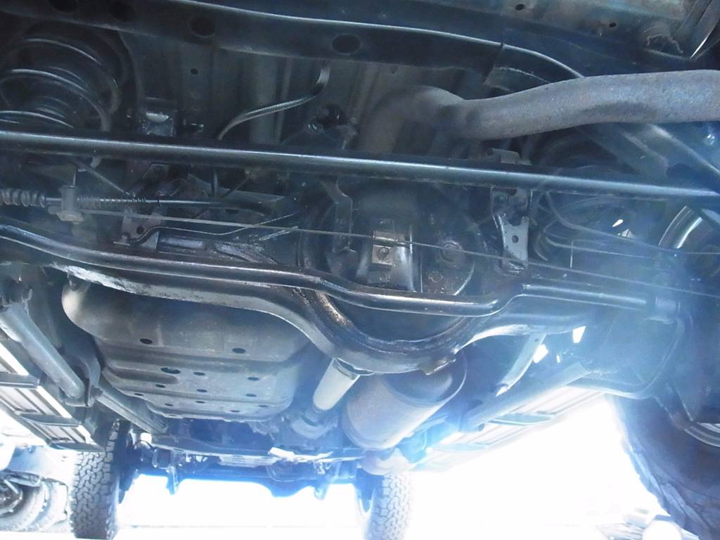 下廻りの状態も良好！防錆加工を施工してご納車します！