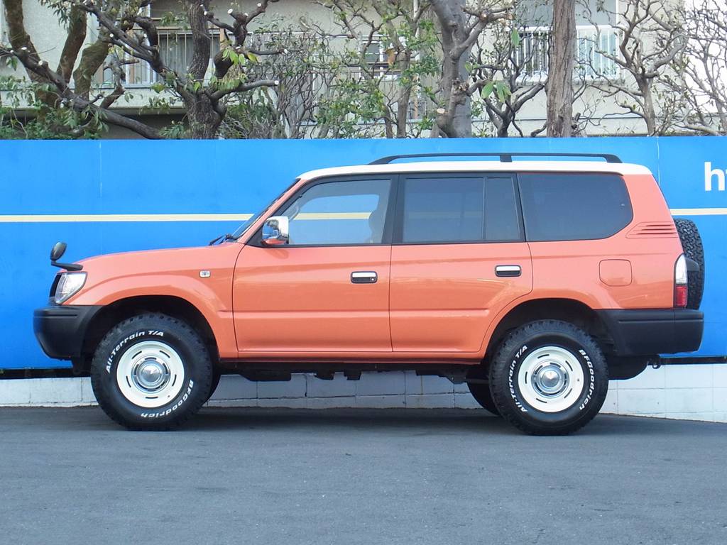 純正車高ですので乗り降りも簡単です！