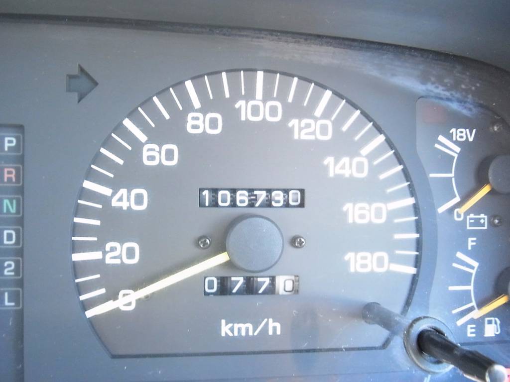 低走行１０万キロ台！