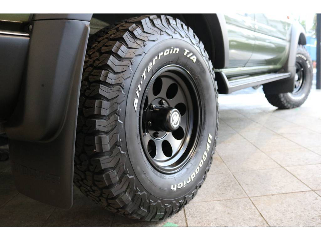 【新品】BFGoodrichオールテレーンタイヤ！