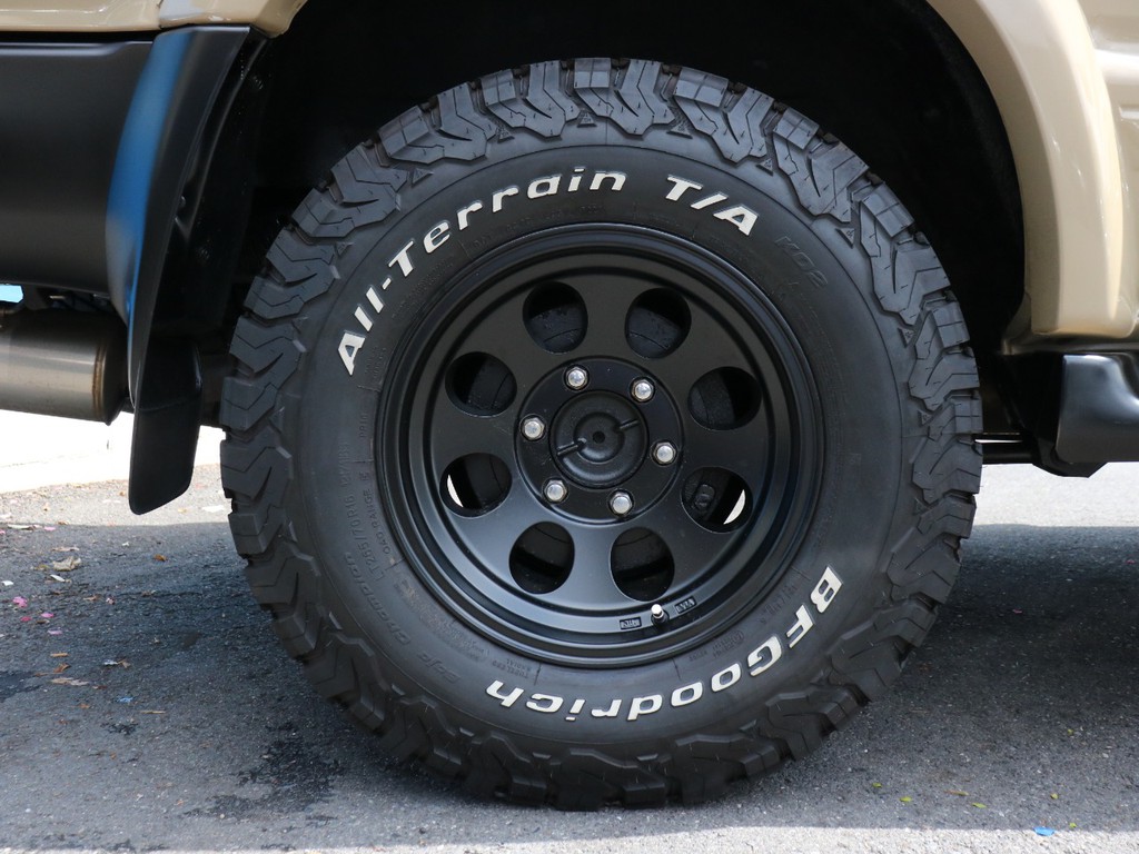 BFGoodrich KO2タイヤ