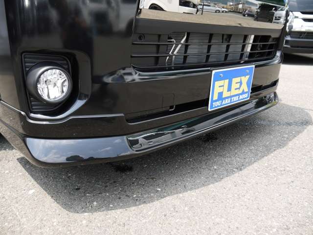 ＦＬＥＸオリジナルフロントリップスポイラー【ＤｅｌｆｉｎｏＬｉｎｅ】装着
