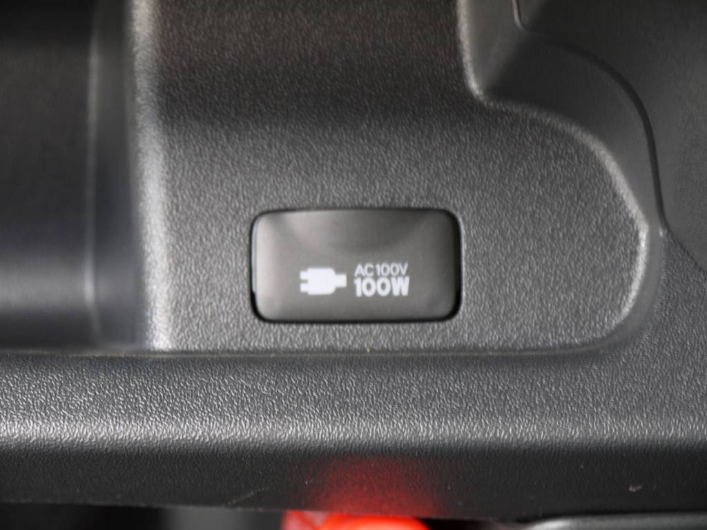 メーカーオプションのＡＣ１００Ｖ電源も完備しております。