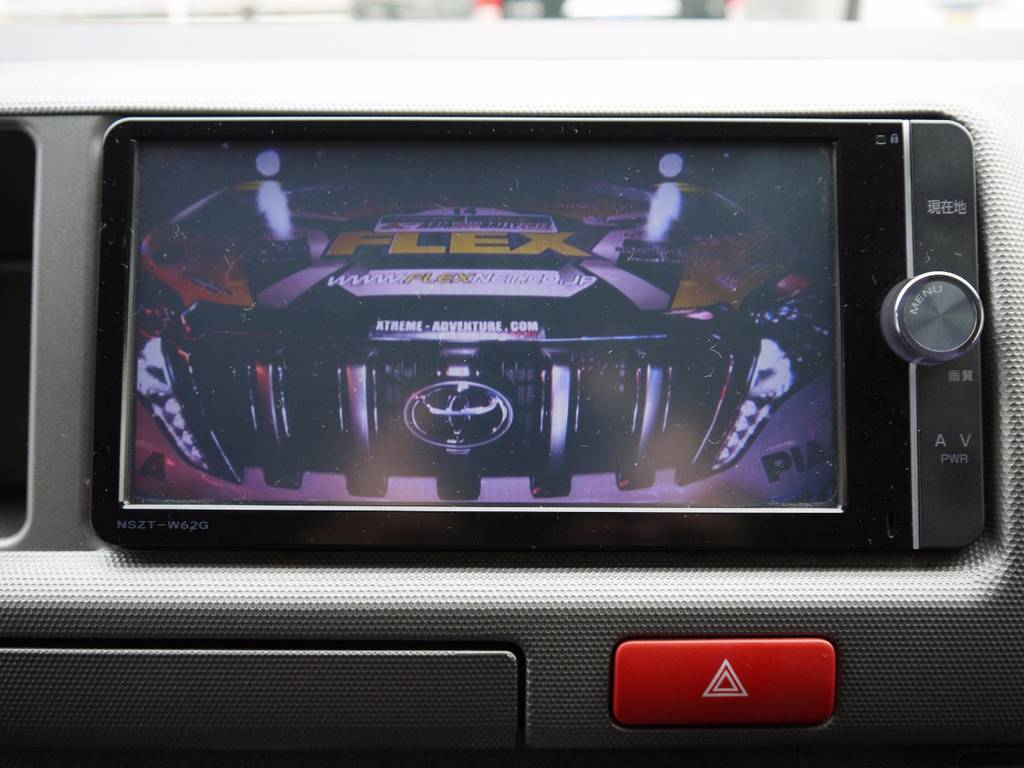 純正地デジメモリーナビＮＳＺＴ－Ｗ６２Ｇ。もちろんＤＶＤ再生も可能です。