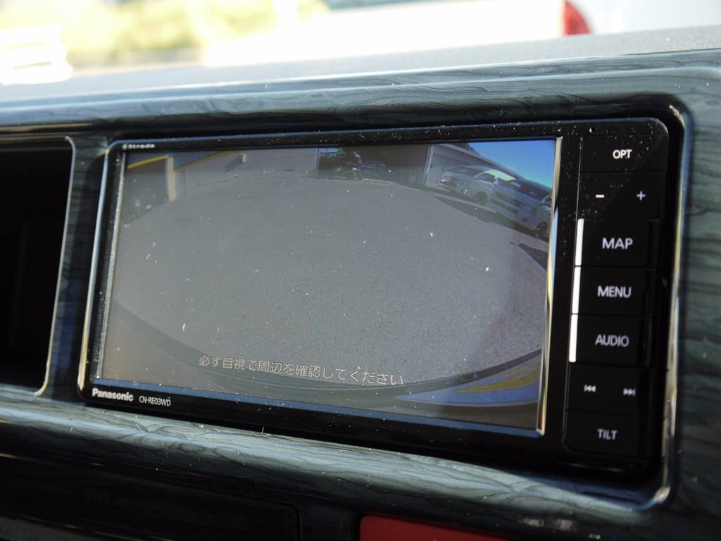 バックカメラも完備！駐車時も安心ですね！