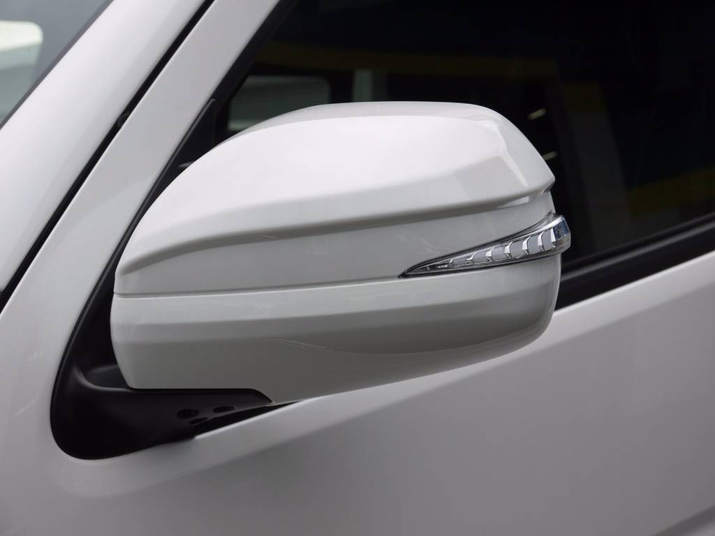 アベストＬＥＤウインカー（ストリームタイプ）！