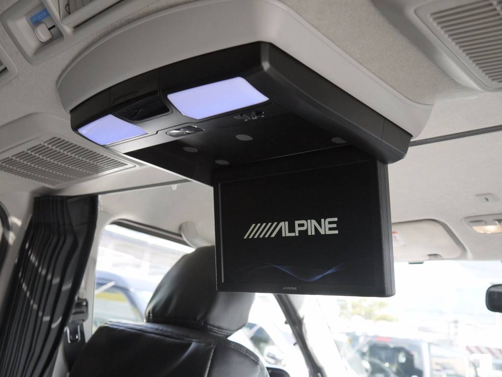 ＡＬＰＩＮＥフリップダウンモニター！