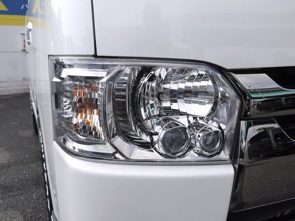 ＬＥＤヘッドライトも標準装備！