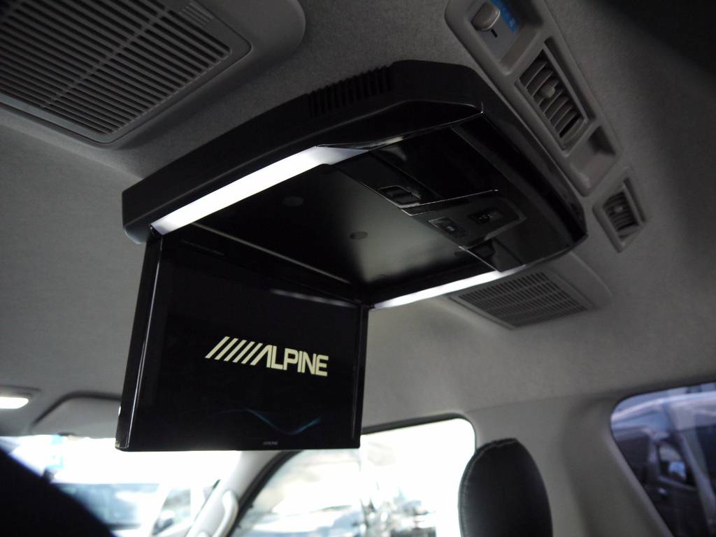 ＡＬＰＩＮＥ１２インチ大画面フリップダウンモニター
