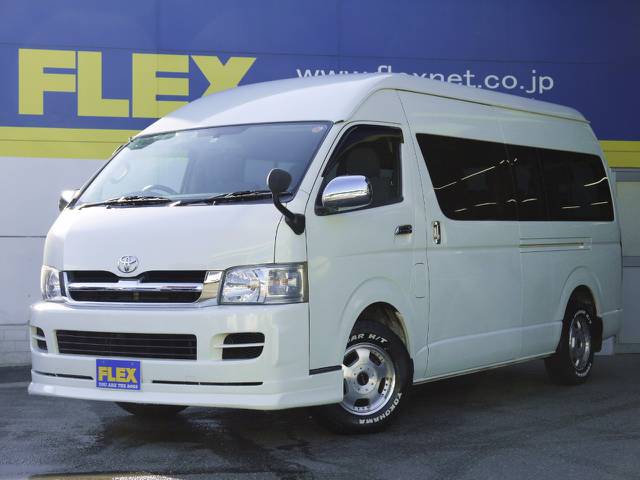 Ｈ１８年式ハイエースグランドキャビン２．７Ｇ２ＷＤ！自動ドア・ＡＣ１００Ｖ電源完備！
