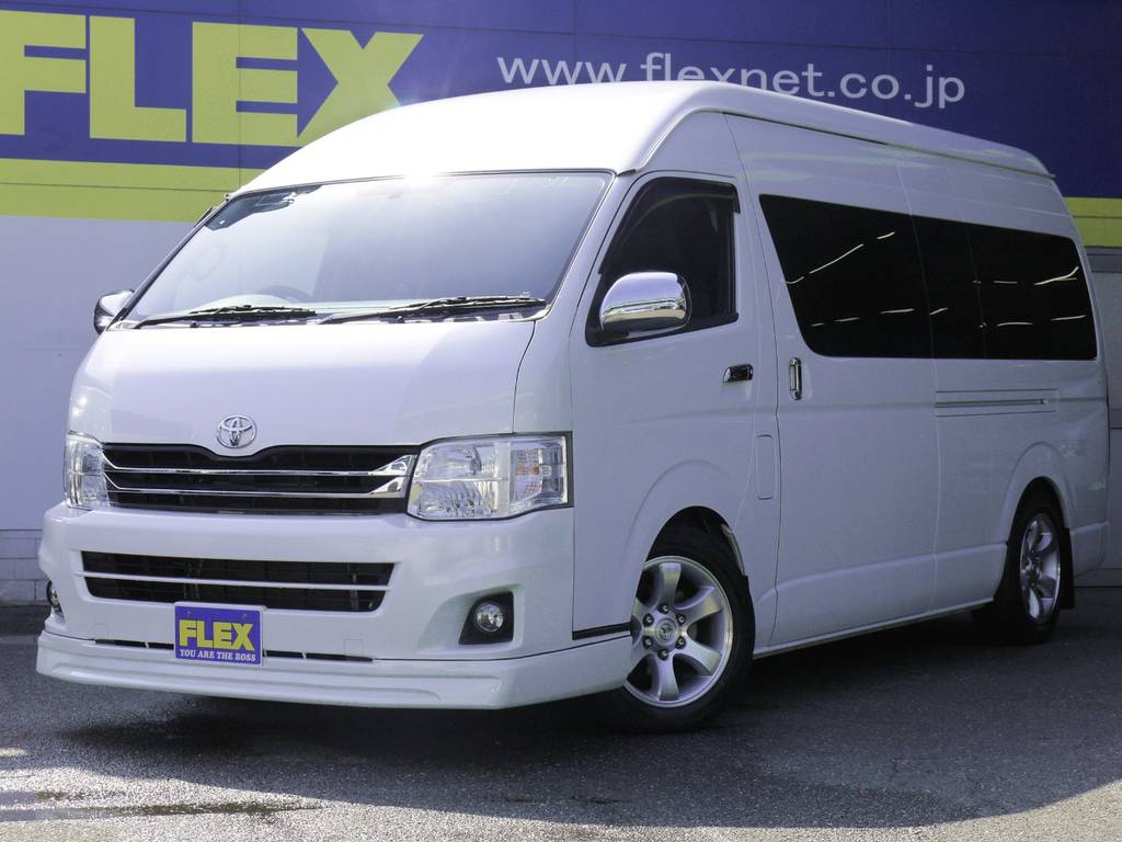 Ｈ２３年式ハイエースグランドキャビン２７００Ｇ２ＷＤ！内外装ドレスアップパーツからオーディオ類までカスタムも充実！
