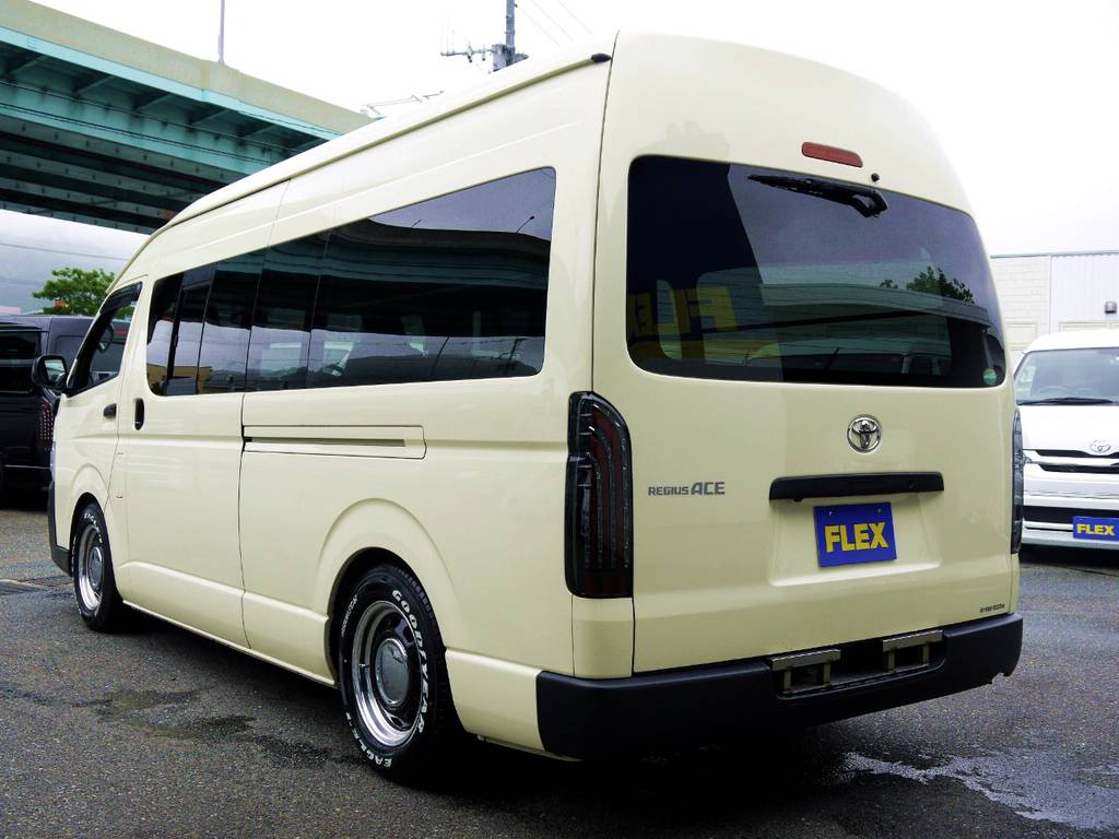 全国納車ＯＫ！北海道から沖縄まで納車実績も多数！全国展開のＦＬＥＸですからアフターフォローもバッチリ！中古車安心２年保証付きですのでご購入後も安心です。