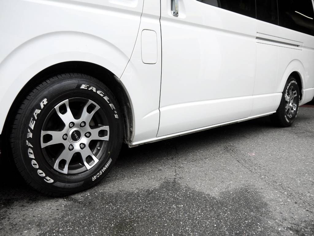 ＴＲＤ１５インチＡＷ＆グッドイヤーナスカーホワイトレタータイヤ！