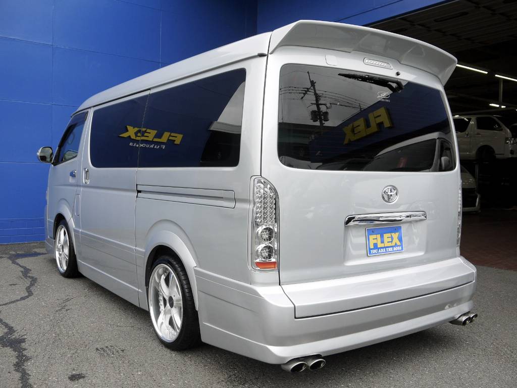 全国納車ＯＫ！北海道から沖縄まで納車実績も多数！全国展開のＦＬＥＸですからアフターフォローもバッチリ！中古車安心２年保証付き！